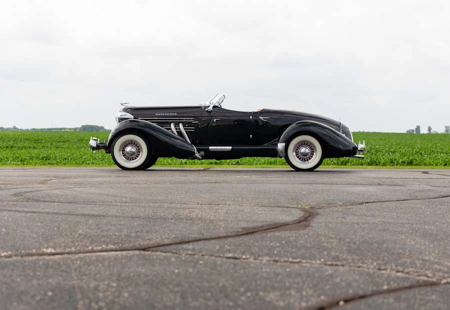 1935 Auburn Speedster - Image 11 of 31