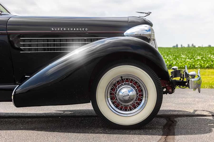 1935 Auburn Speedster - Image 12 of 31
