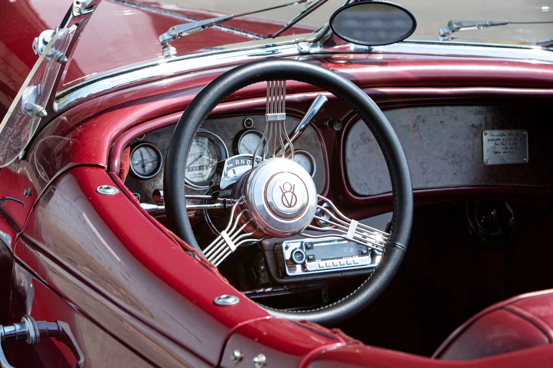 1935 Auburn Speedster - Image 16 of 27