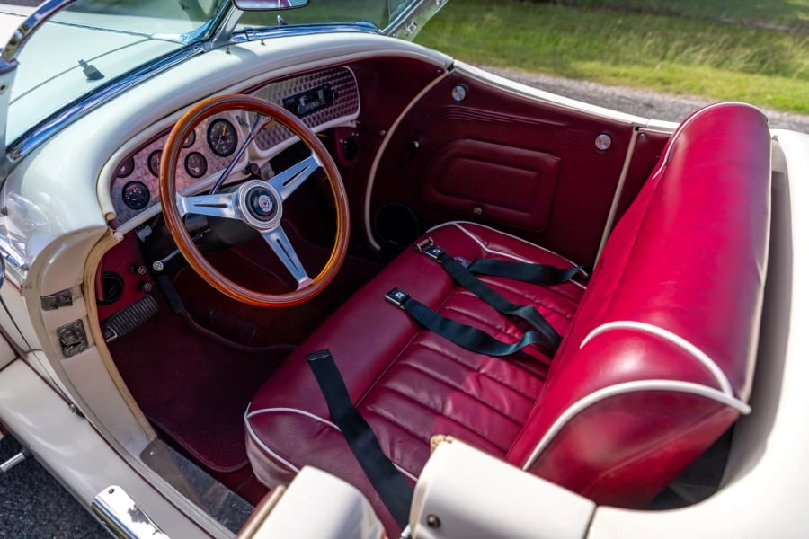 1935 Auburn Speedster - Image 24 of 31