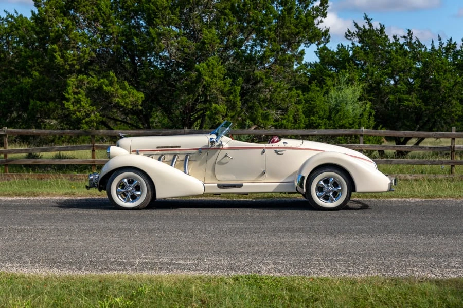 1935 Auburn Speedster - Image 13 of 31
