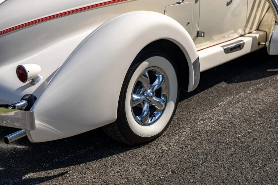 1935 Auburn Speedster - Image 22 of 31