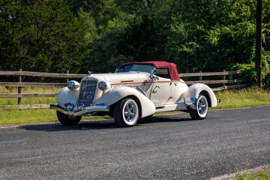 1935 Auburn Speedster - Image 6 of 31