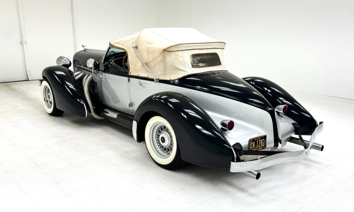 1935 Auburn Speedster - Image 3 of 12
