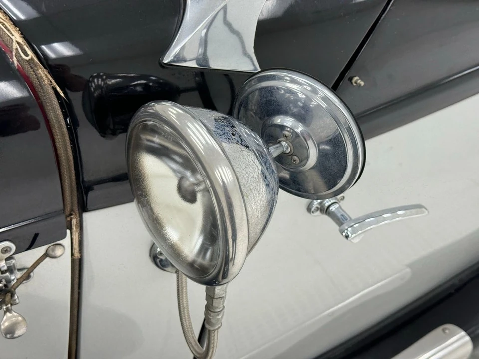 1935 Auburn Speedster - Image 18 of 21