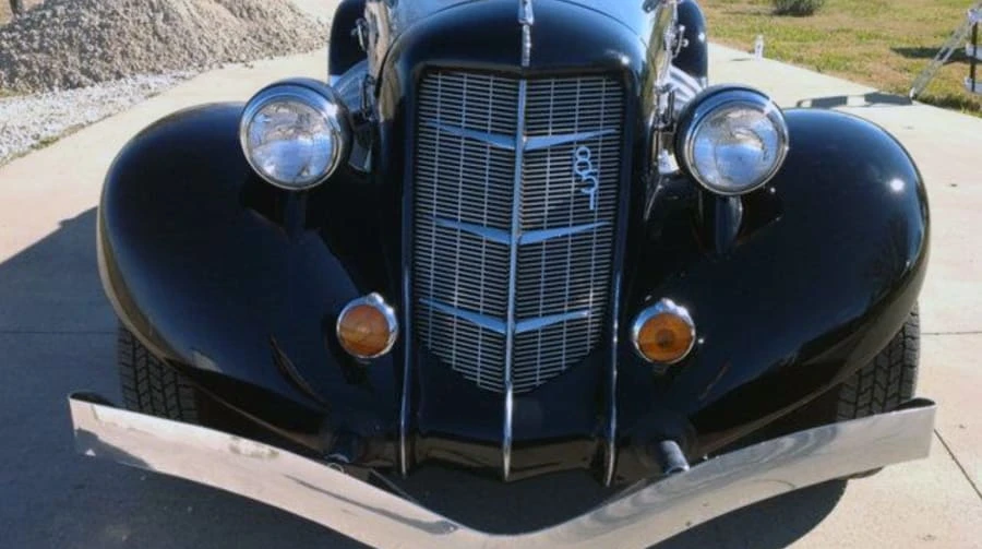 1935 Auburn Speedster - Image 4 of 12