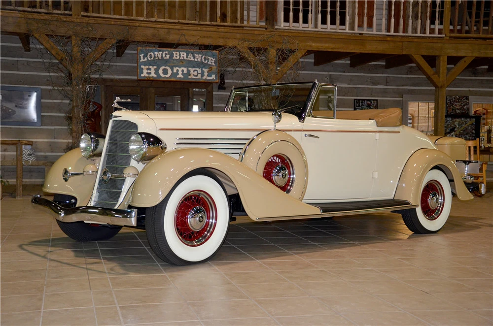 1935 Buick Century - Image 2 of 5