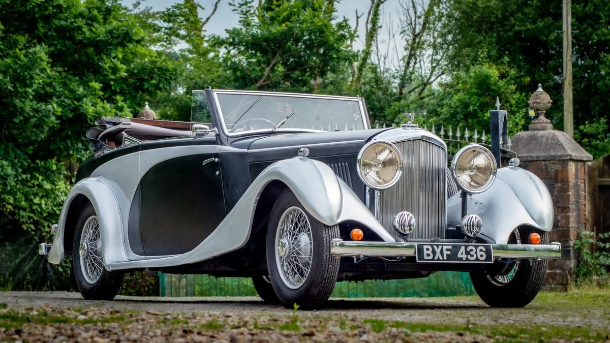 1934 Bentley 3 1/2 Litre - Image 2 of 30