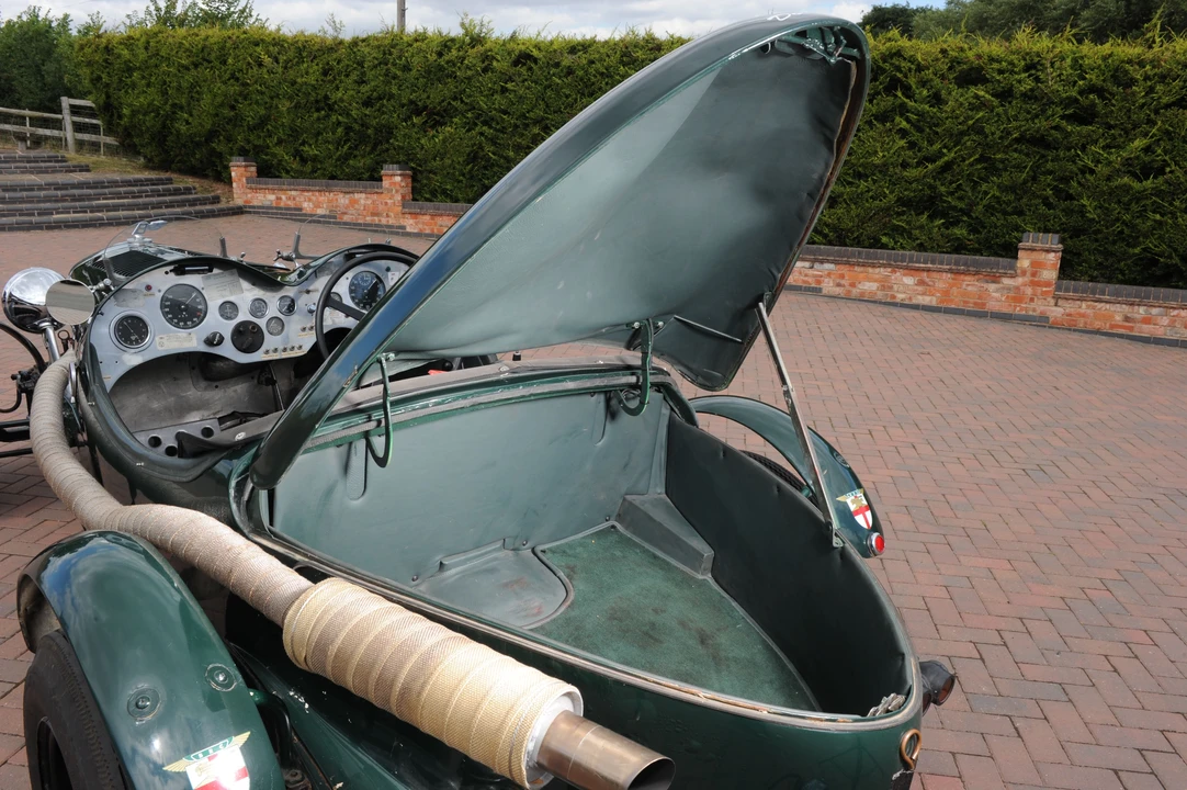 1935 Bentley 4 1/4 Litre - Image 2 of 13