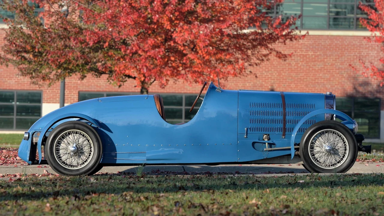 1935 Bugatti - Image 2 of 31