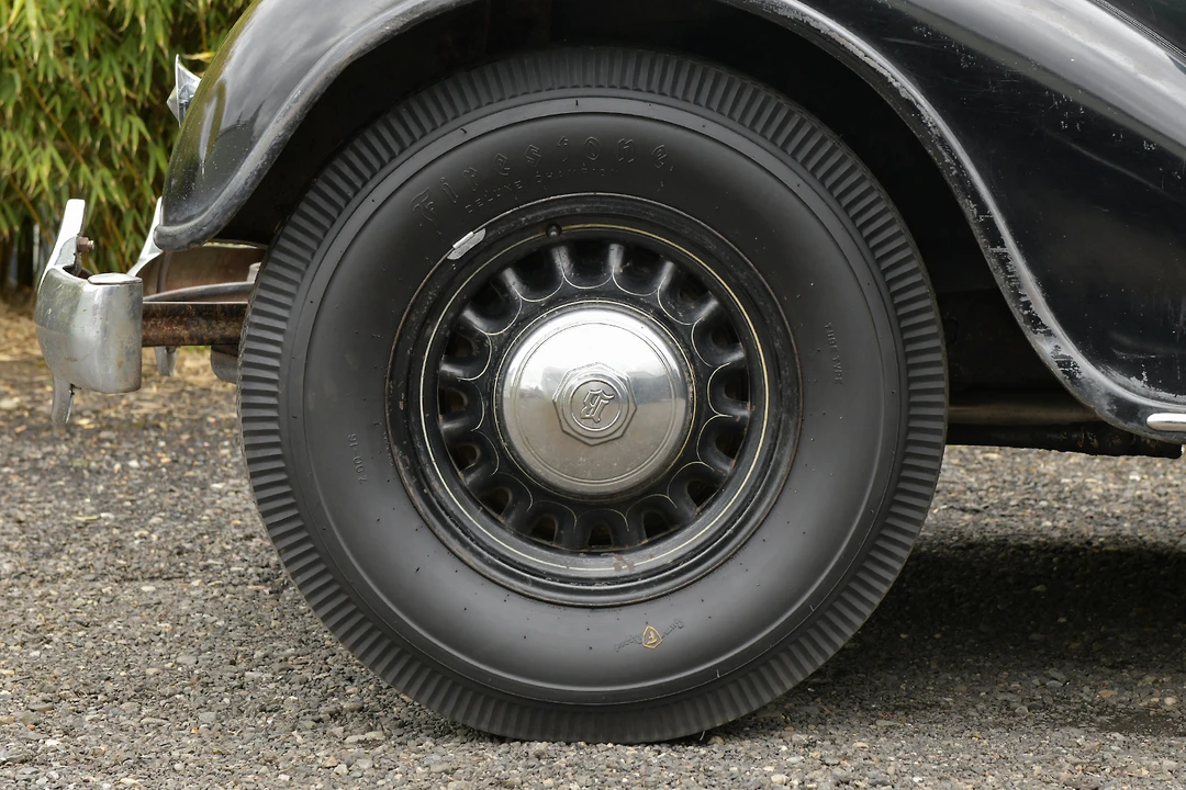 1935 Buick Super - Image 9 of 31