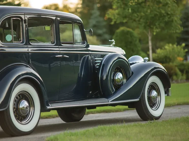 1935 Buick Century - Image 10 of 31