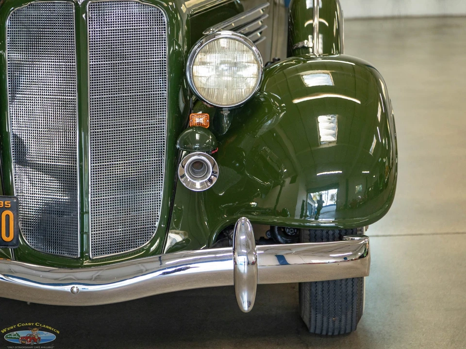 1935 Buick Super - Image 17 of 21