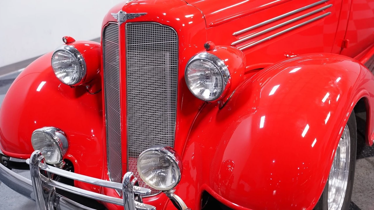 1935 Buick Super - Image 17 of 21