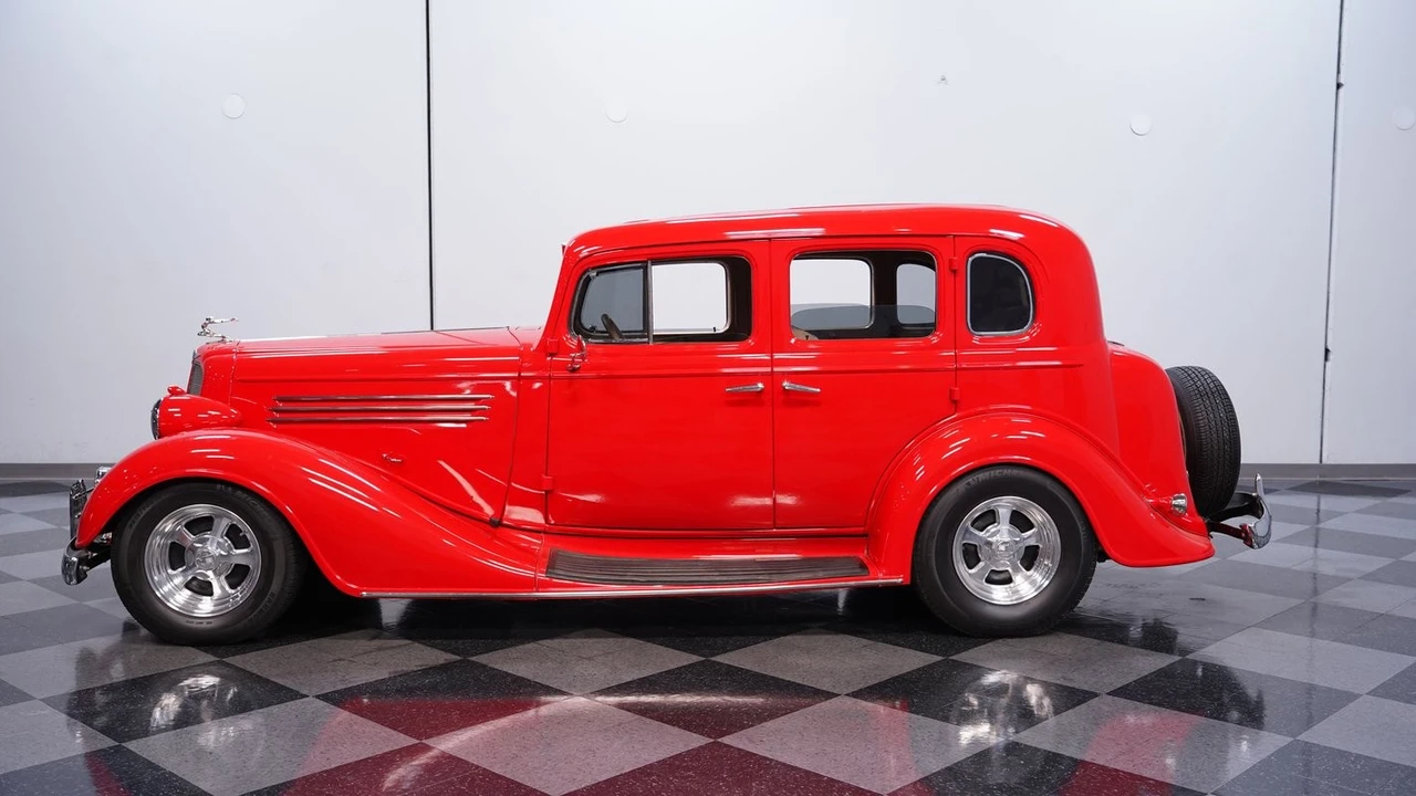 1935 Buick Super - Image 2 of 21