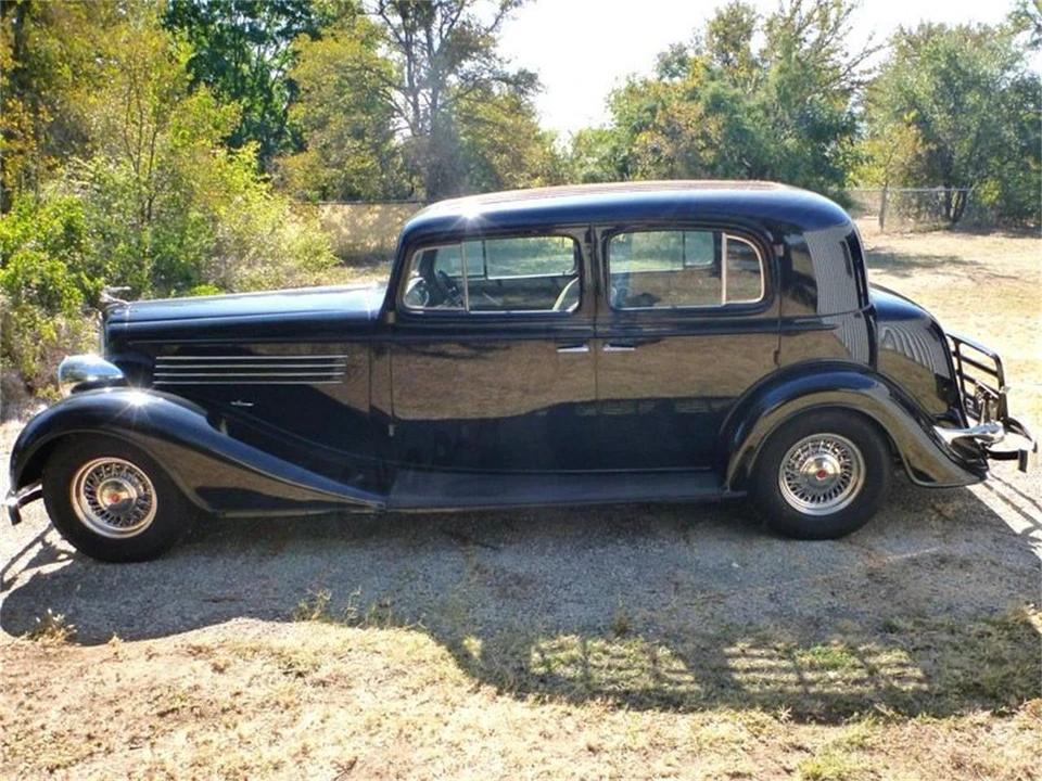 1935 Buick Super - Image 2 of 12