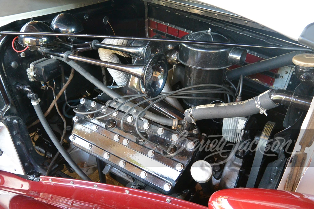 1935 Cadillac V-12 - Image 2 of 24