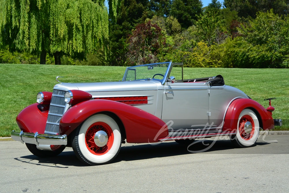 1935 Cadillac V-12 - Image 4 of 24