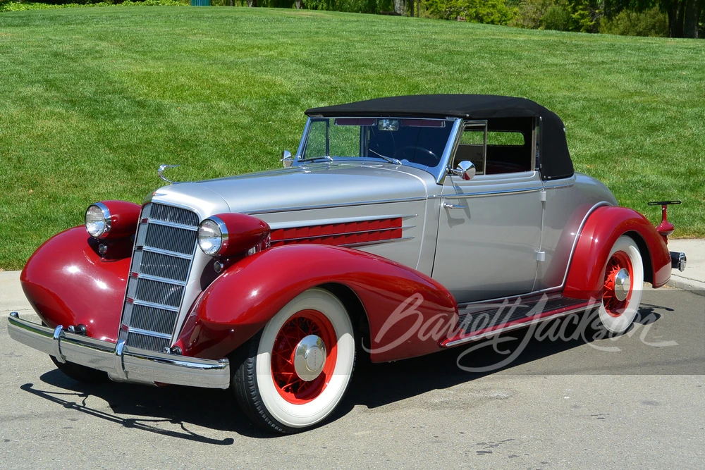 1935 Cadillac V-12 - Image 10 of 24