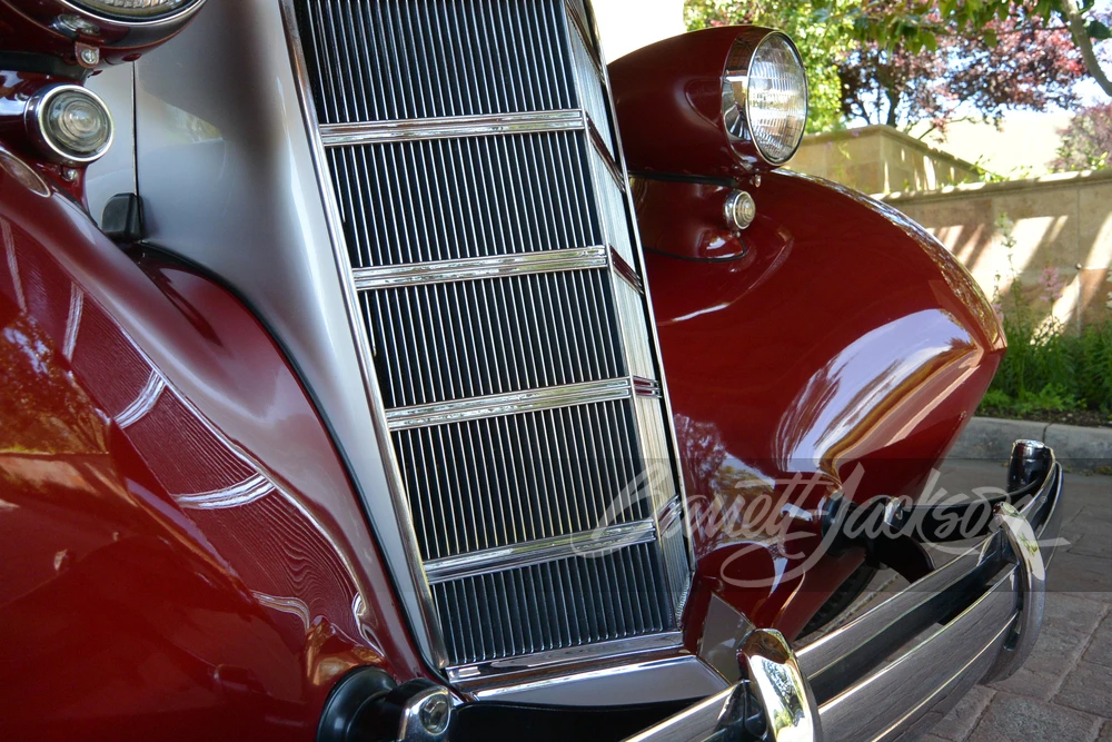 1935 Cadillac V-12 - Image 11 of 24