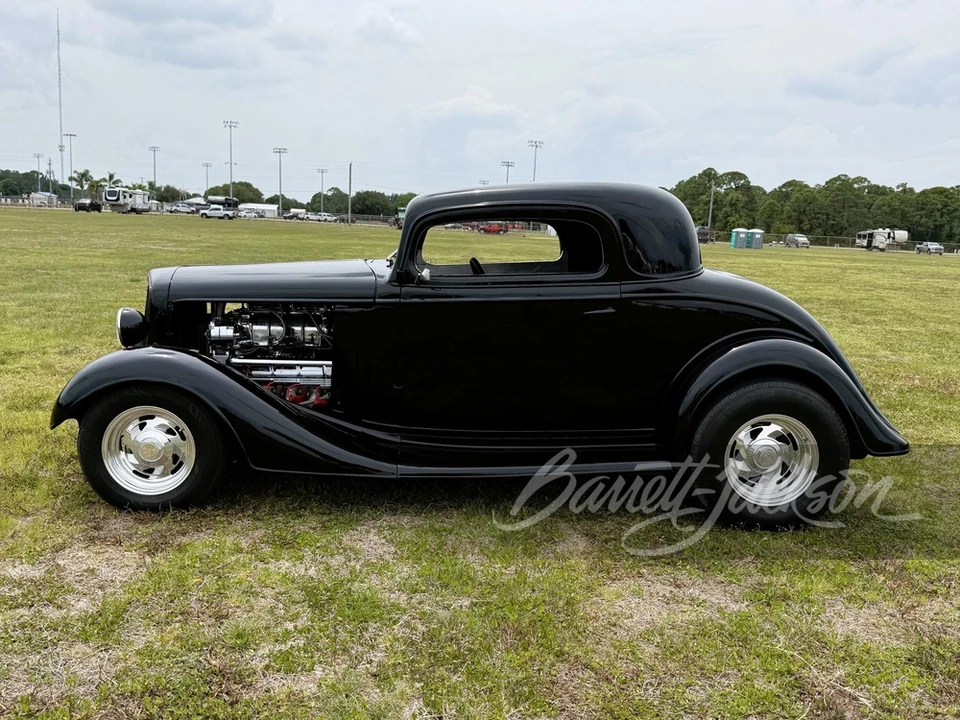 1935 Chevrolet Special & Deluxe & Fleetline - Image 2 of 7