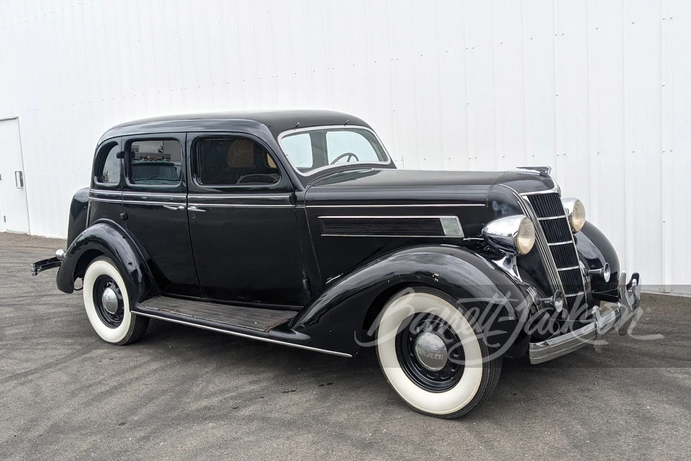 1935 Chrysler Airflow - Image 8 of 18