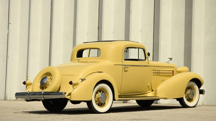 1935 Cadillac V-12 - Image 3 of 8