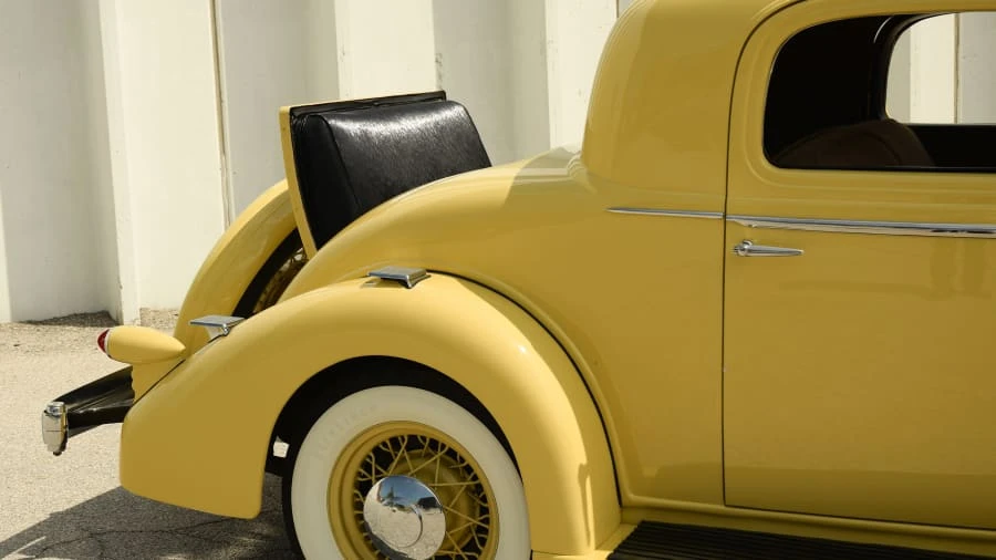 1935 Cadillac V-12 - Image 7 of 8