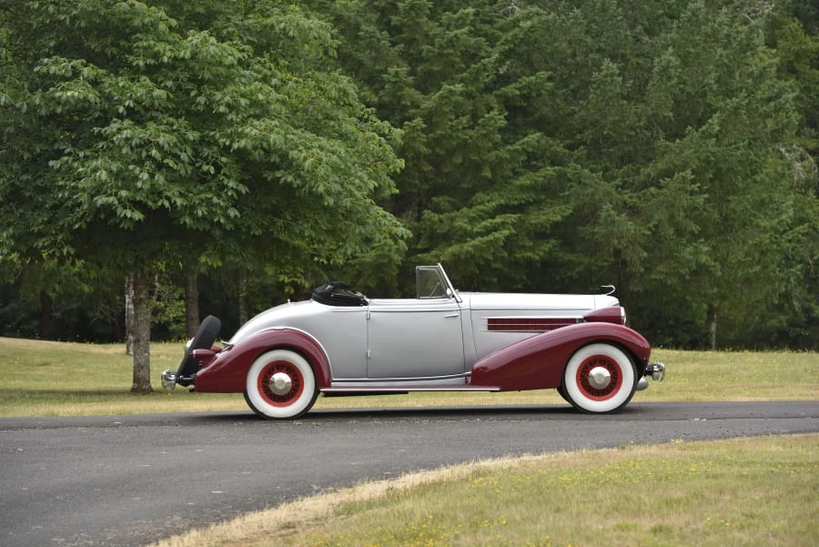1935 Cadillac V-12 - Image 11 of 31
