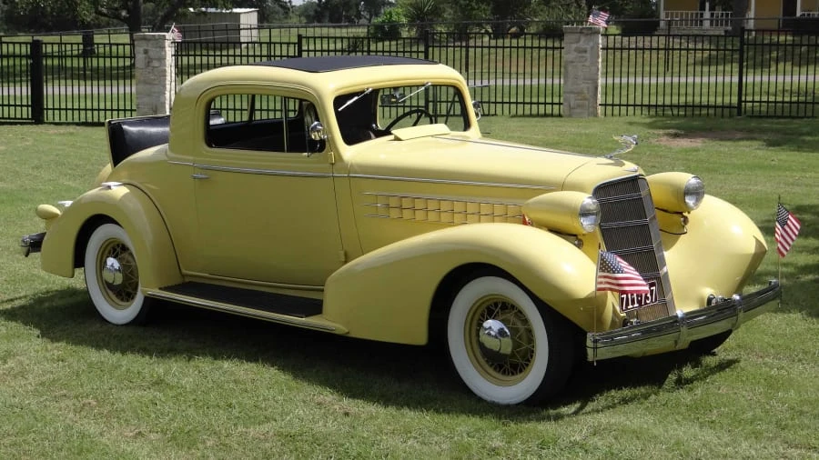 1935 Cadillac V-12 - Image 2 of 14