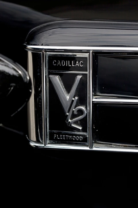 1935 Cadillac V-12 - Image 5 of 19