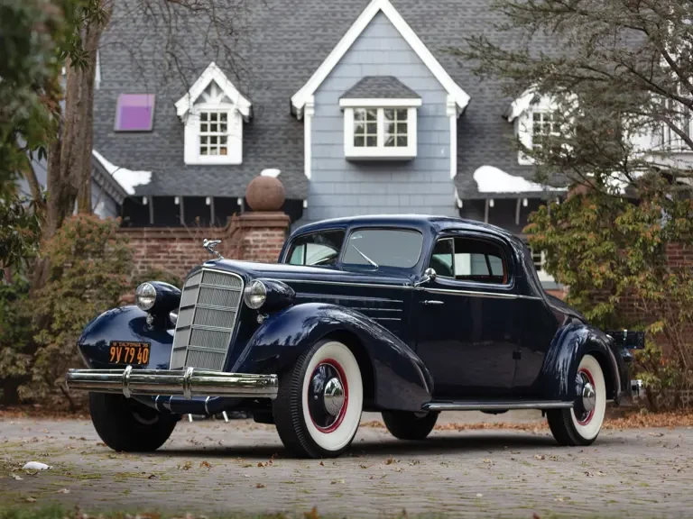 1935 Cadillac V-12 - Image 2 of 31