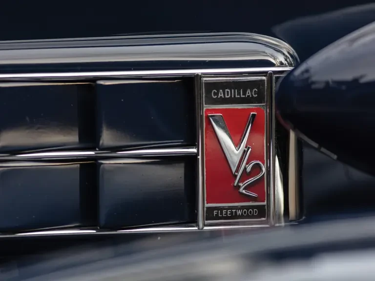 1935 Cadillac V-12 - Image 8 of 31