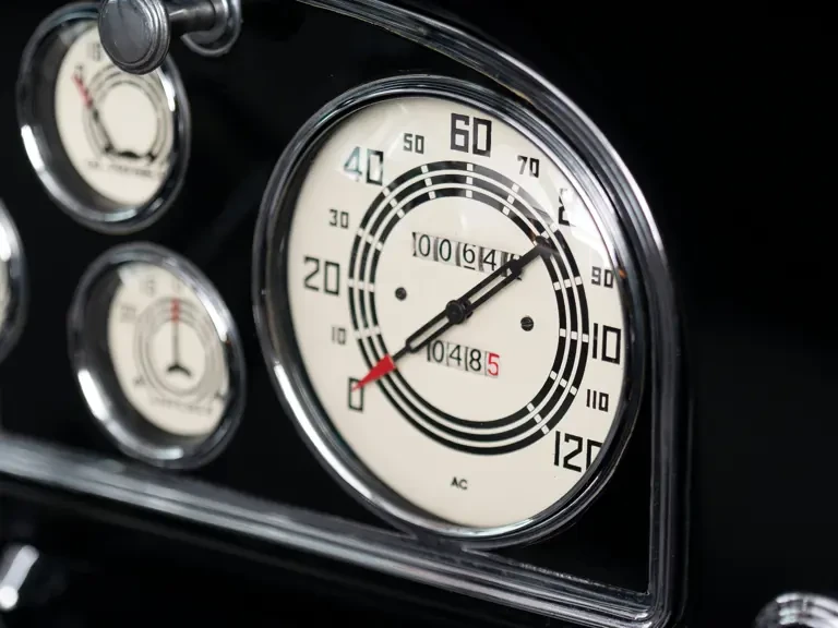 1935 Cadillac V-12 - Image 15 of 19