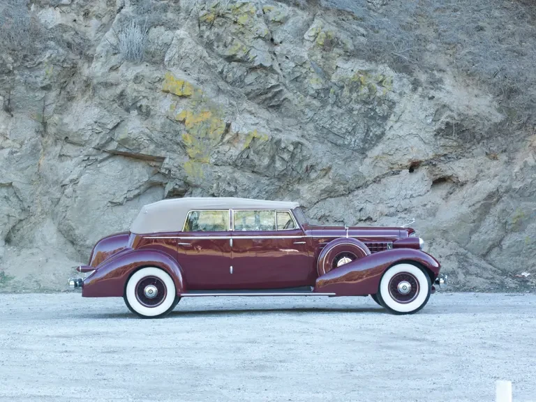 1935 Cadillac V-12 - Image 6 of 24