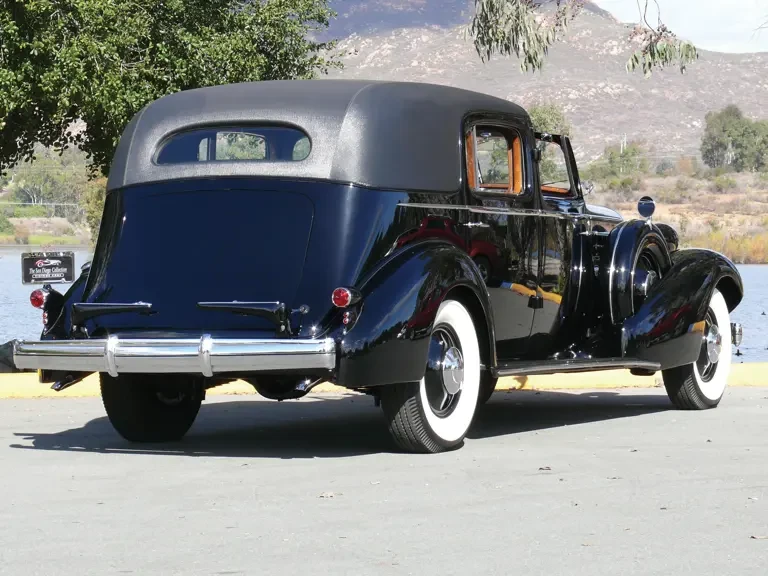 1935 Cadillac V-12 - Image 8 of 13