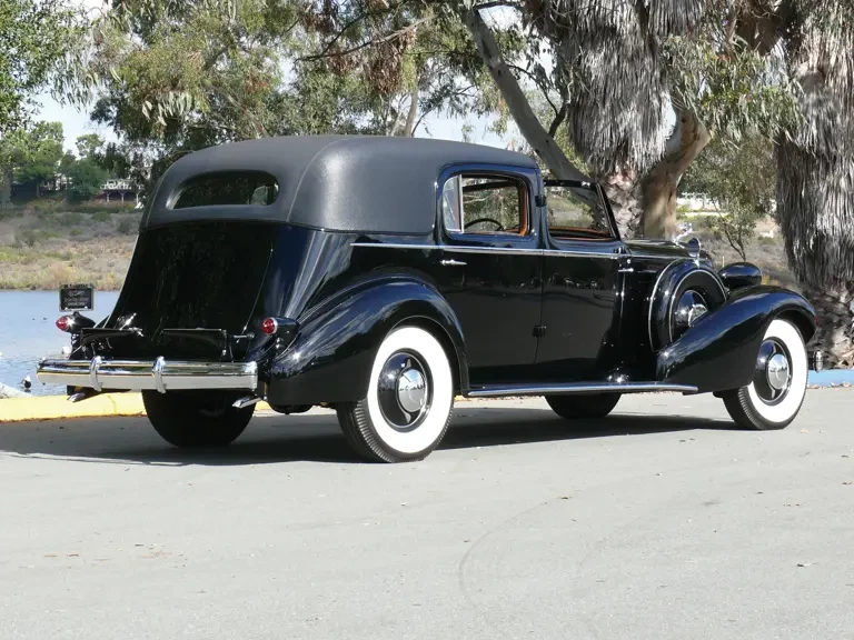 1935 Cadillac V-12 - Image 3 of 13