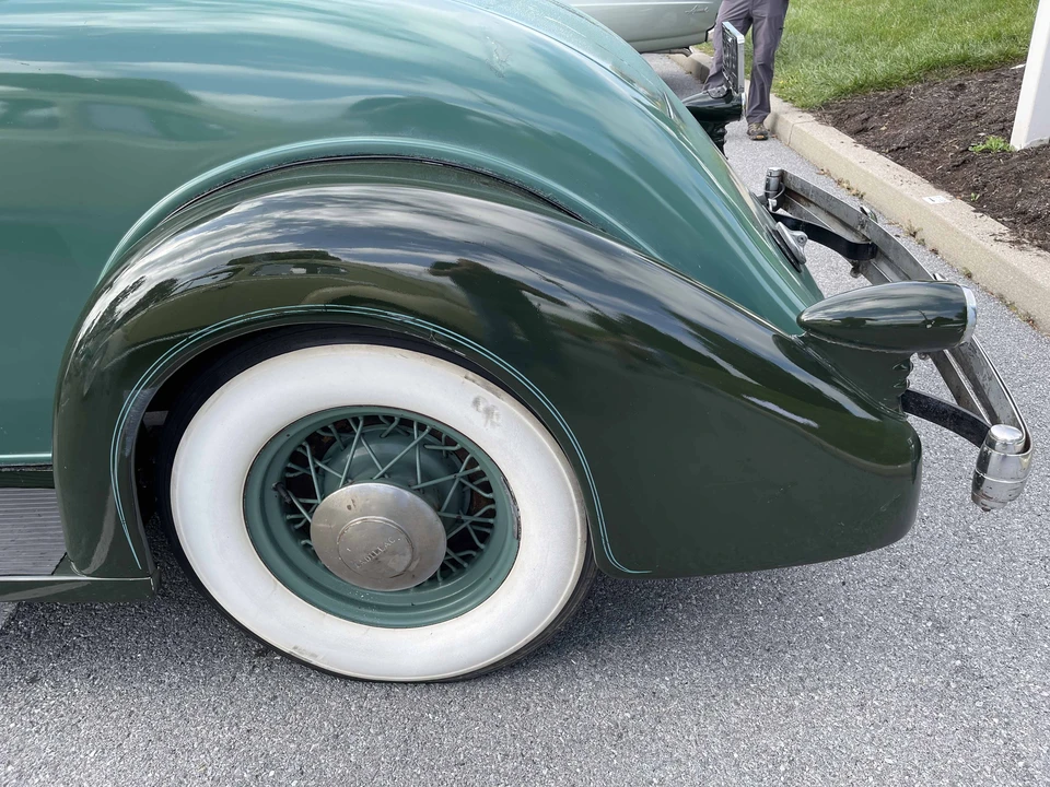 1935 Cadillac V-12 - Image 14 of 31