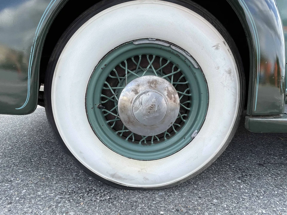 1935 Cadillac V-12 - Image 18 of 31