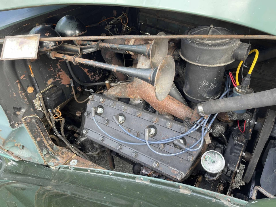 1935 Cadillac V-12 - Image 23 of 31