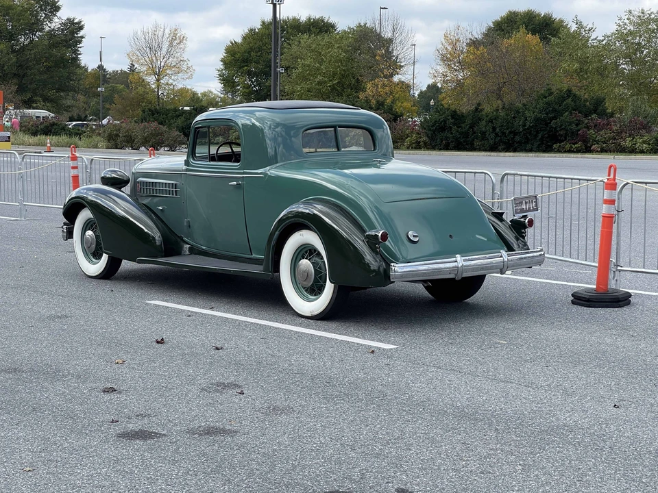 1935 Cadillac V-12 - Image 8 of 31