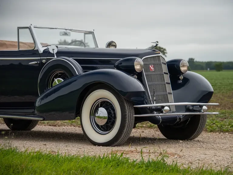 1935 Cadillac - Image 16 of 31