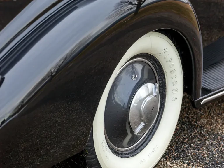 1935 Cadillac Series 70 & 75 - Image 10 of 21