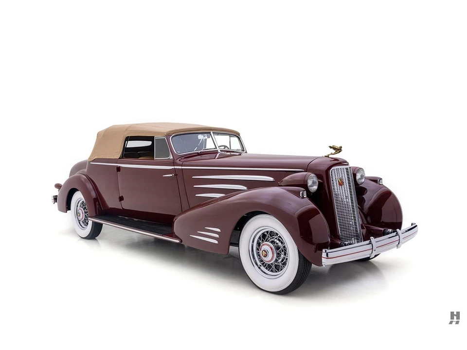 1935 Cadillac - Image 2 of 31