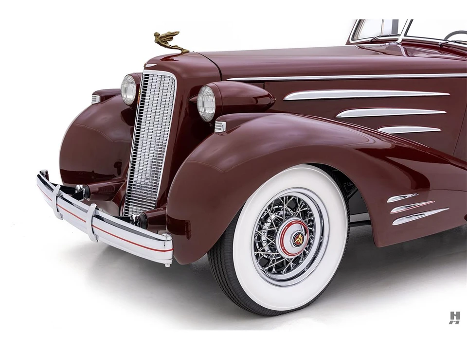 1935 Cadillac - Image 16 of 31