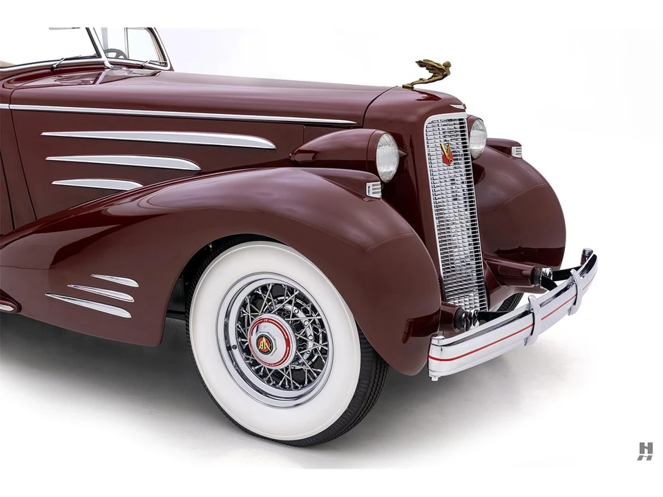 1935 Cadillac - Image 14 of 31