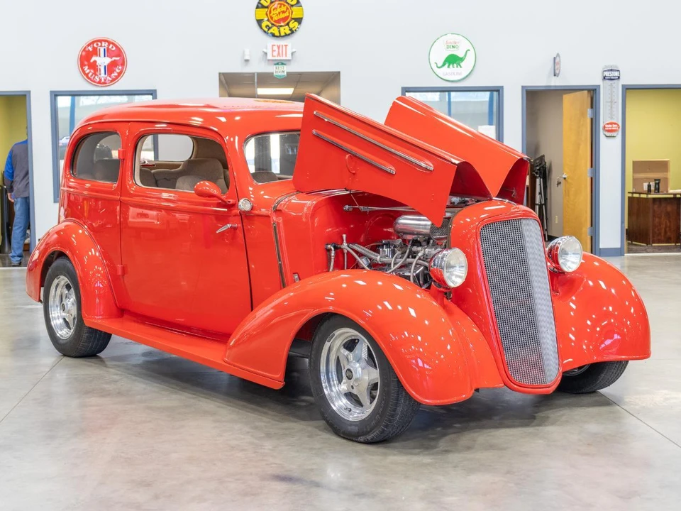 1935 Chevrolet Standard & Master & Master Deluxe & Special Deluxe - Image 11 of 31