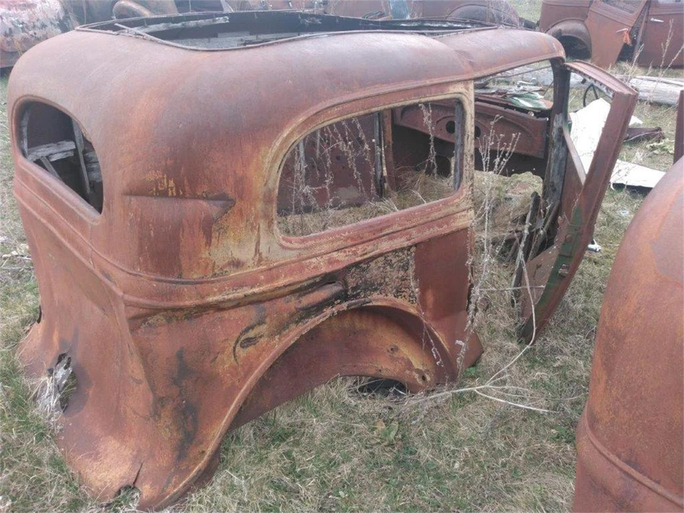 1935 Chevrolet Standard & Master & Master Deluxe & Special Deluxe - Image 3 of 8