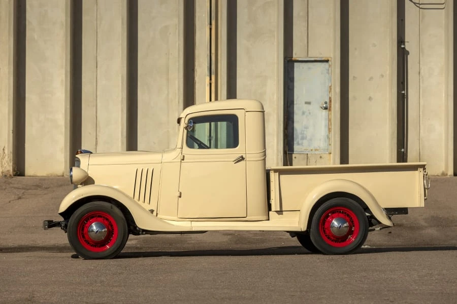 1935 Chevrolet Pickup 2nd Gen - Image 2 of 15