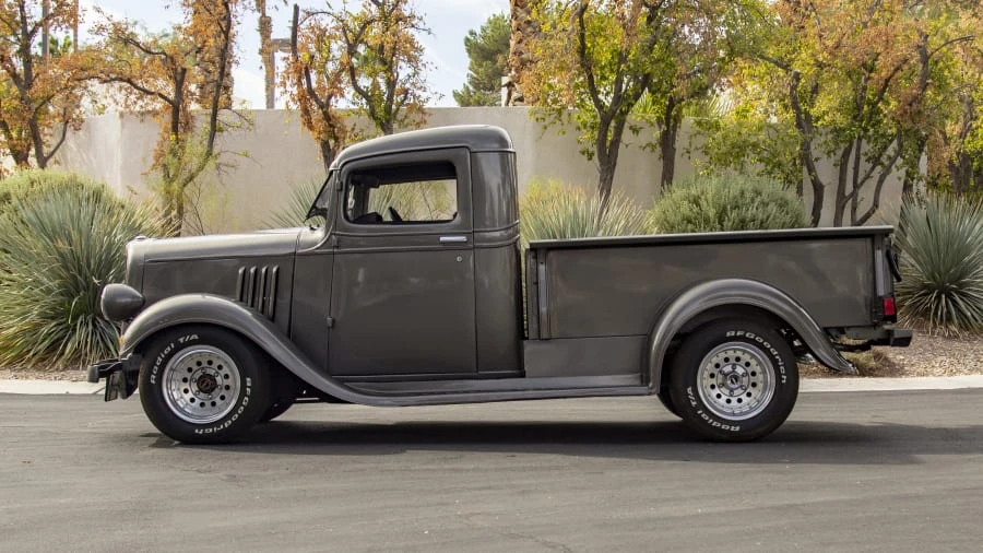 1935 Chevrolet Pickup 2nd Gen - Image 2 of 27